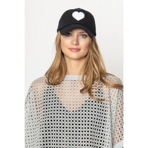 White Sherpa Heart Black Baseball Hat